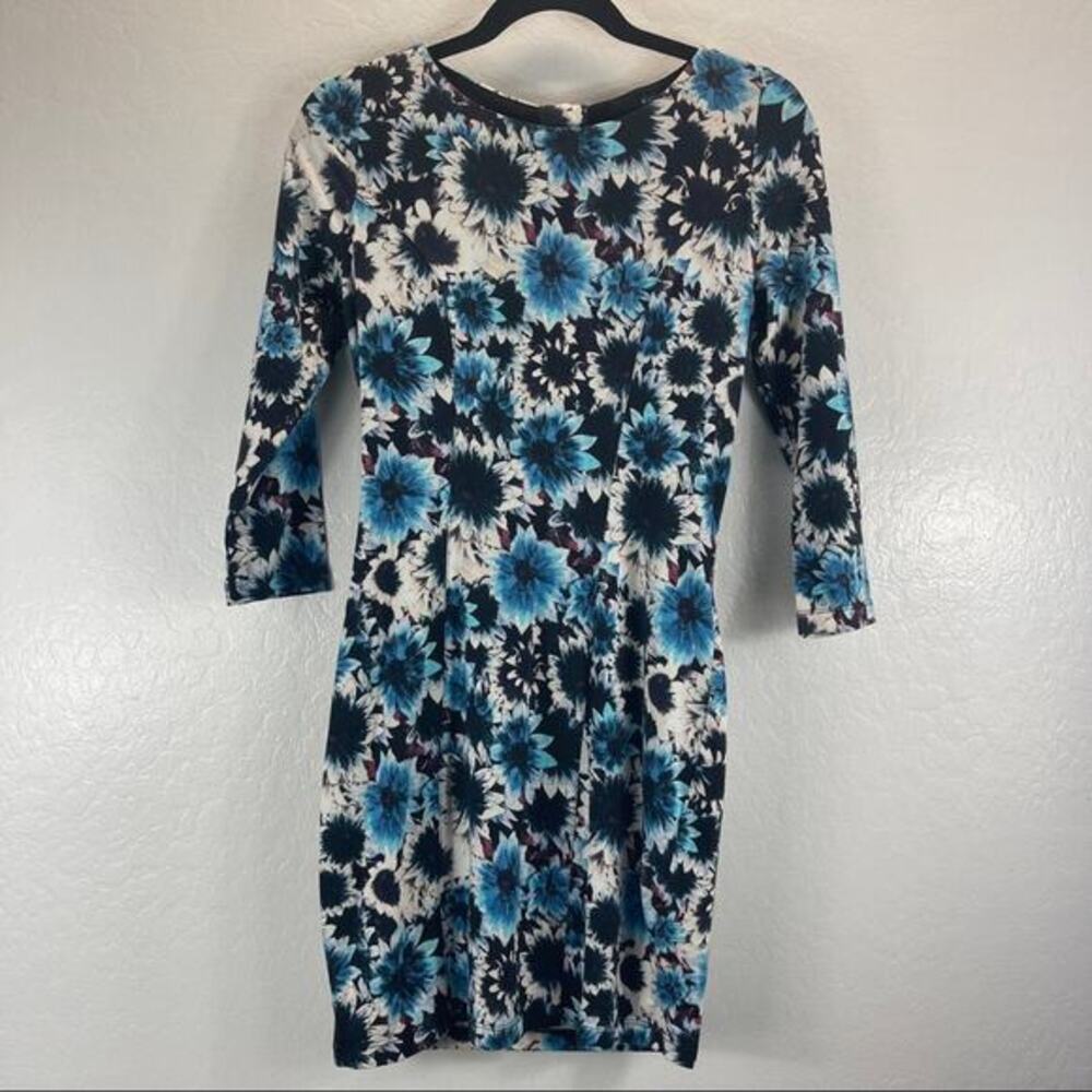 Guess Blue‎ Daisy Bow Back Mini Dress - Picture 12 of 13